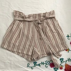 Forever 21 NWT striped paper bag linen shorts